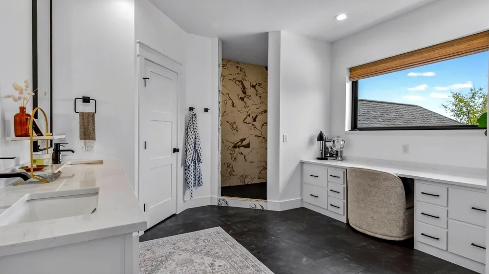 S8908 Chestnut Road Eau Claire, WI 54701