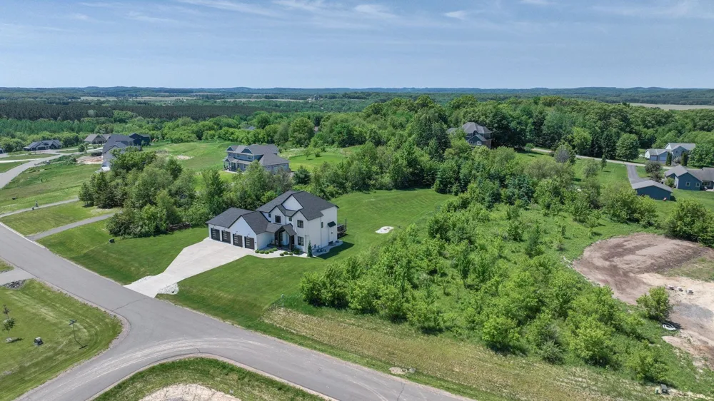 S8908 Chestnut Road Eau Claire, WI 54701