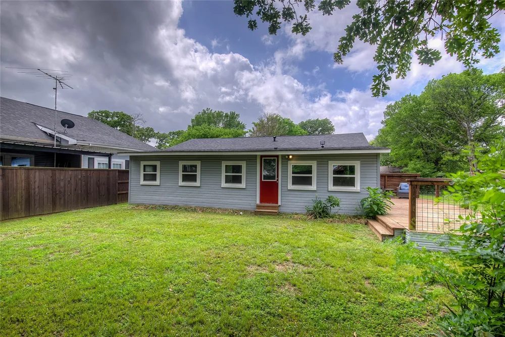 10065 Comanche Quinlan, TX 75474