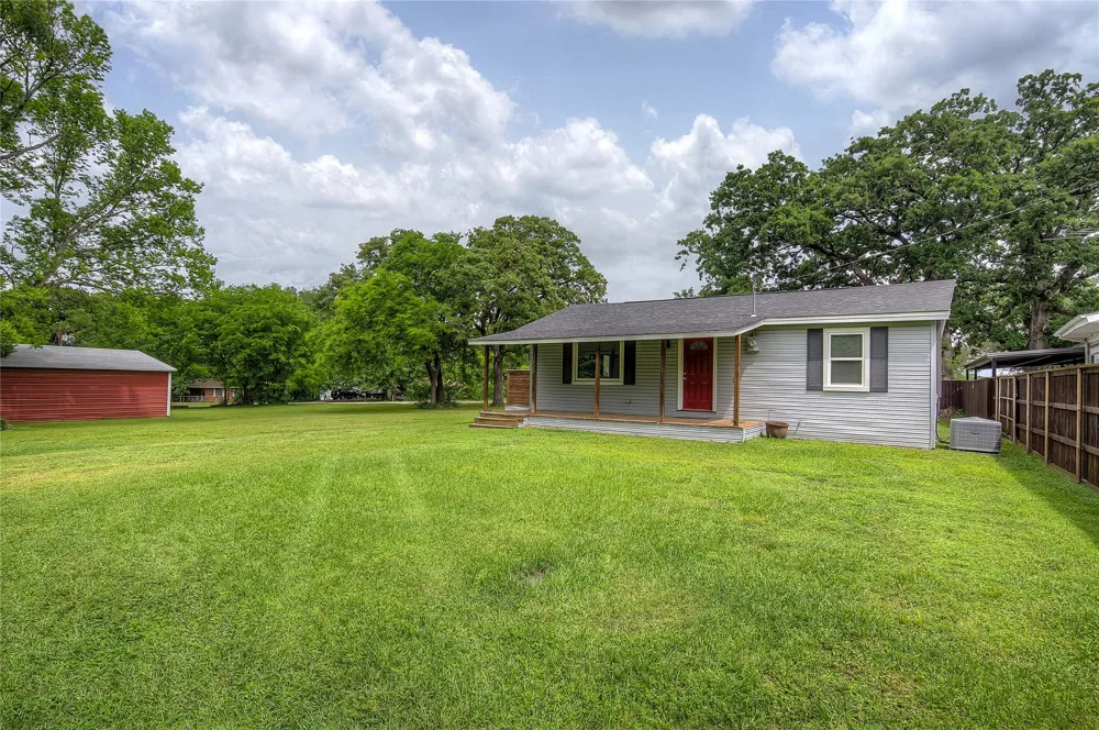 10065 Comanche Quinlan, TX 75474