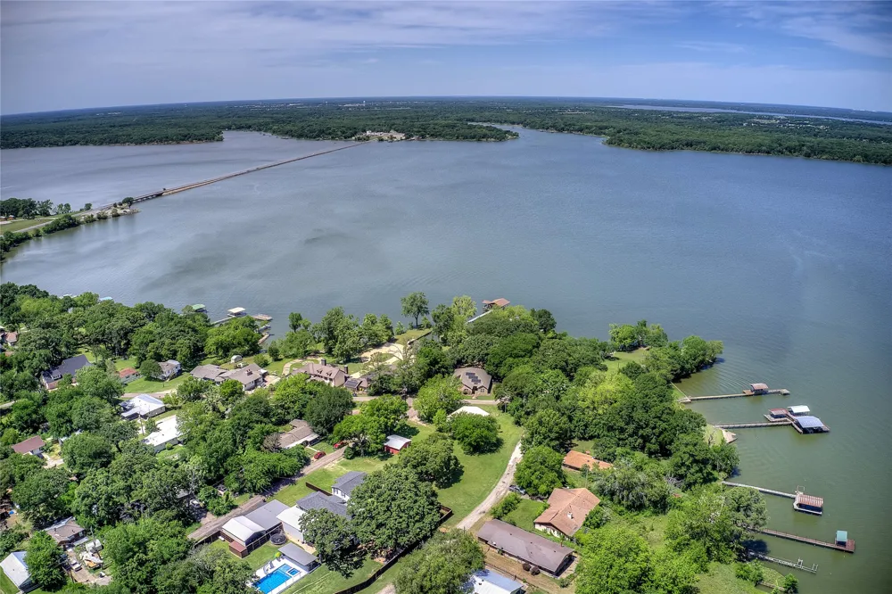 10065 Comanche Quinlan, TX 75474