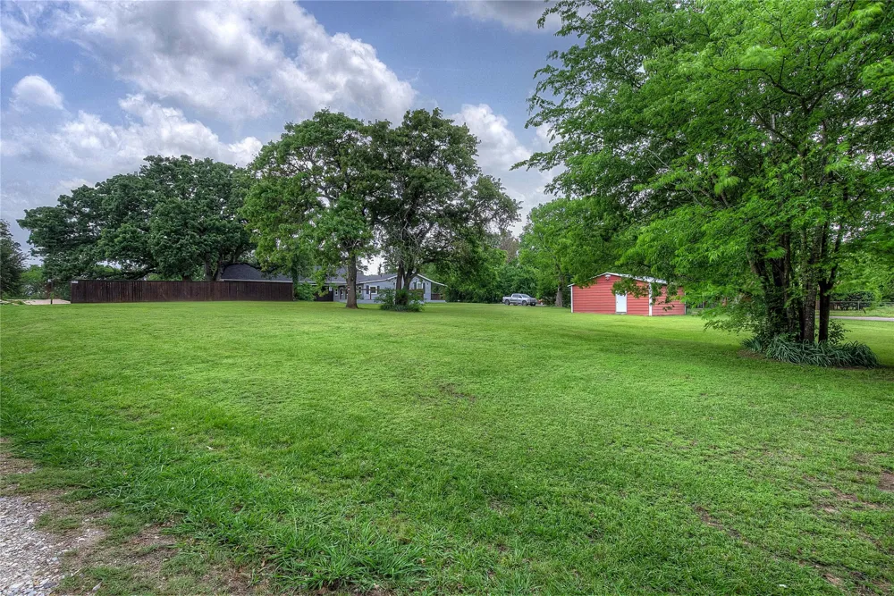 10065 Comanche Quinlan, TX 75474
