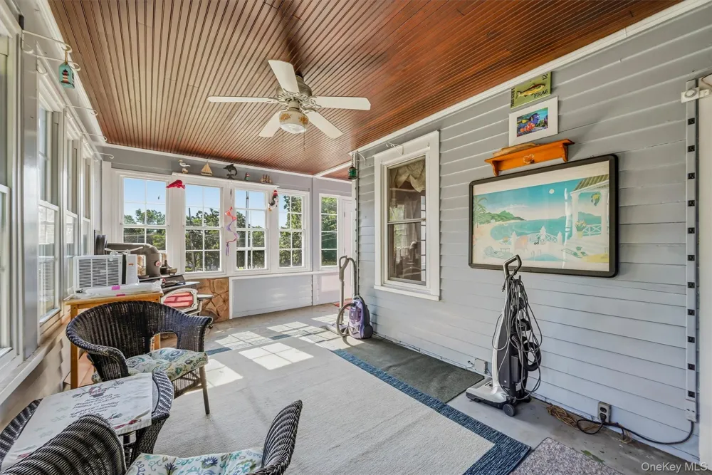 27 Free Hill Road Tomkins Cove, NY 10986