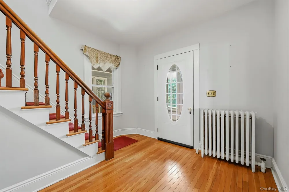 27 Free Hill Road Tomkins Cove, NY 10986