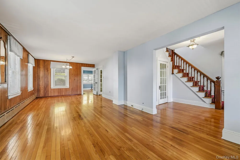27 Free Hill Road Tomkins Cove, NY 10986