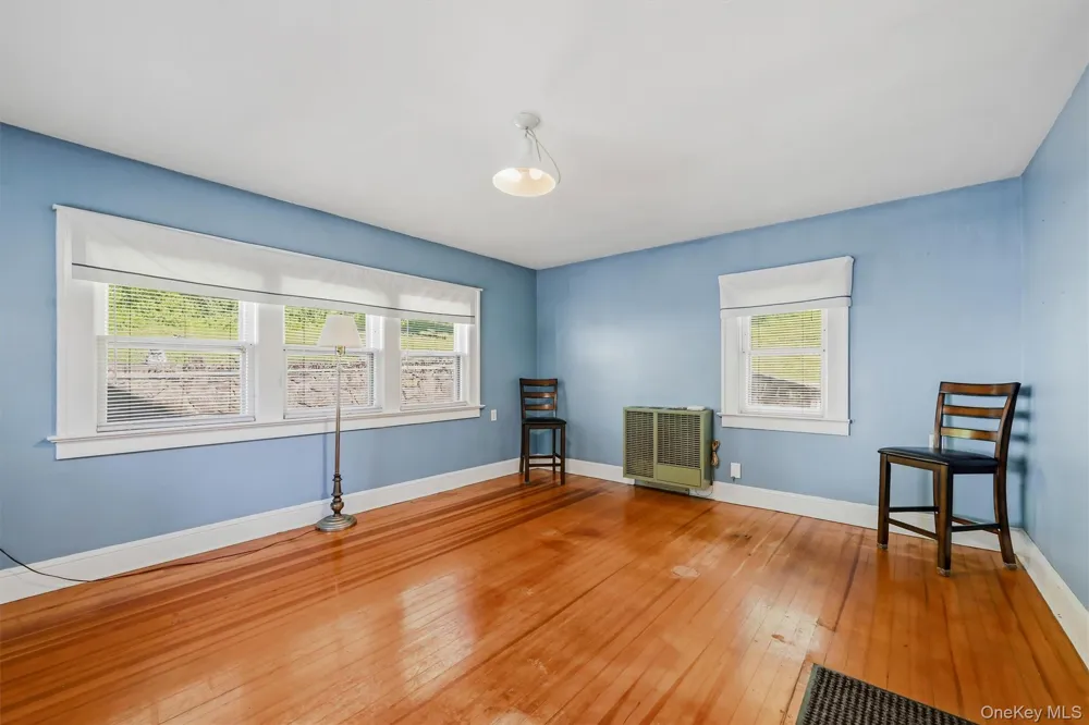 27 Free Hill Road Tomkins Cove, NY 10986
