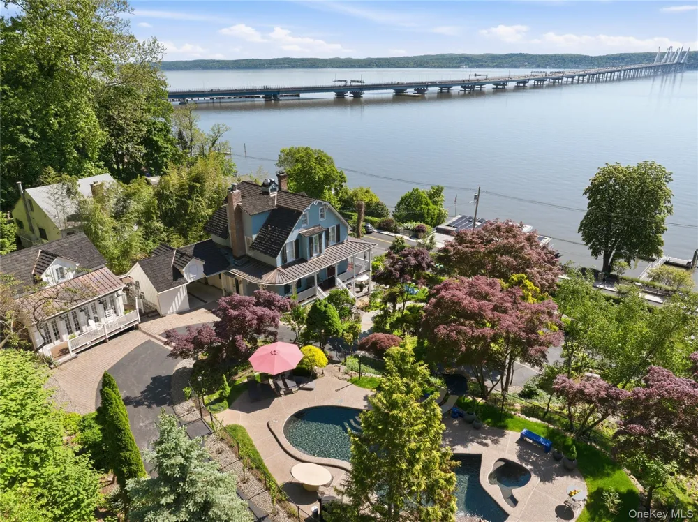 91 River Road Nyack, NY 10960