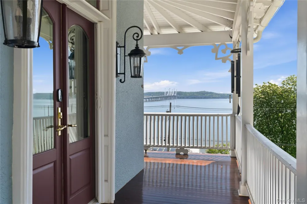 91 River Road Nyack, NY 10960