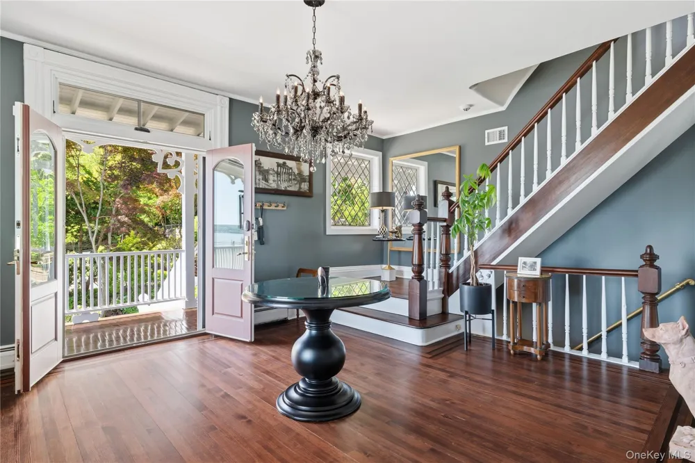 91 River Road Nyack, NY 10960