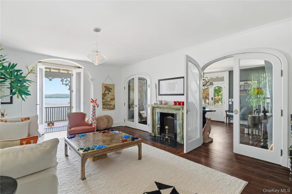91 River Road Nyack, NY 10960