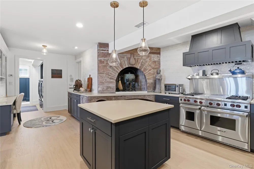 91 River Road Nyack, NY 10960
