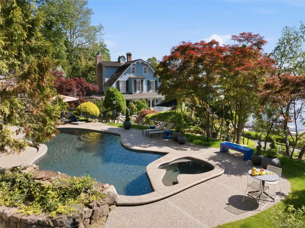 91 River Road Nyack, NY 10960