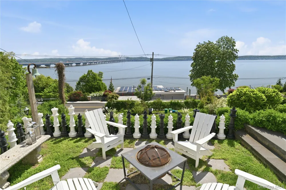 91 River Road Nyack, NY 10960