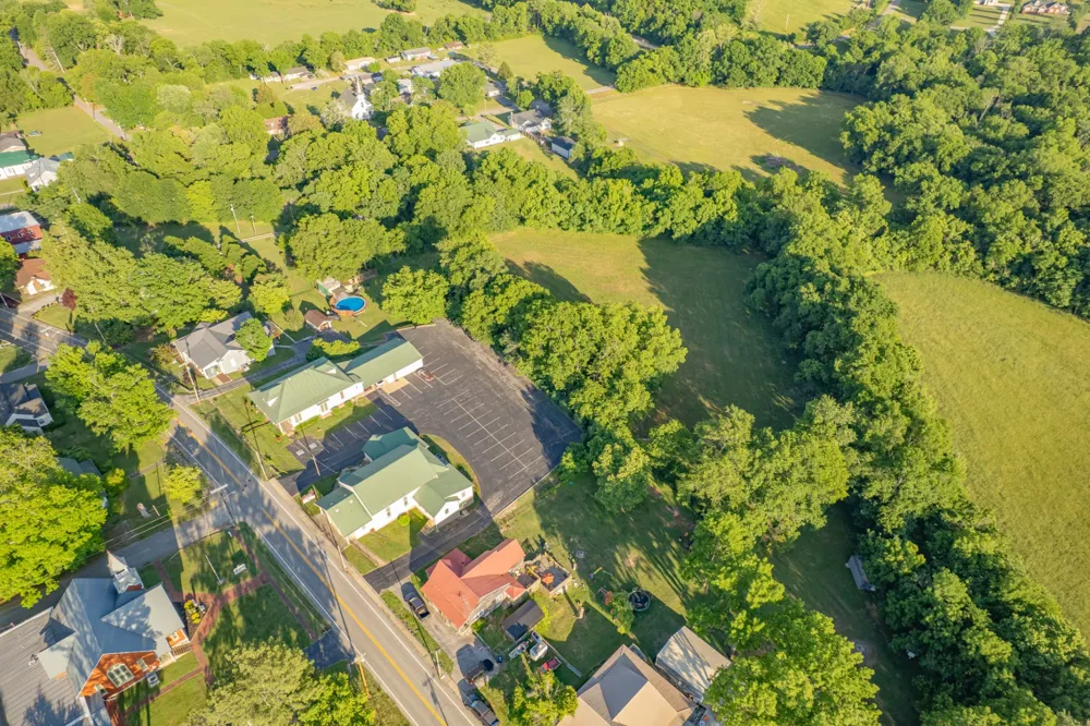 1586 Main St Lynnville, TN 38472