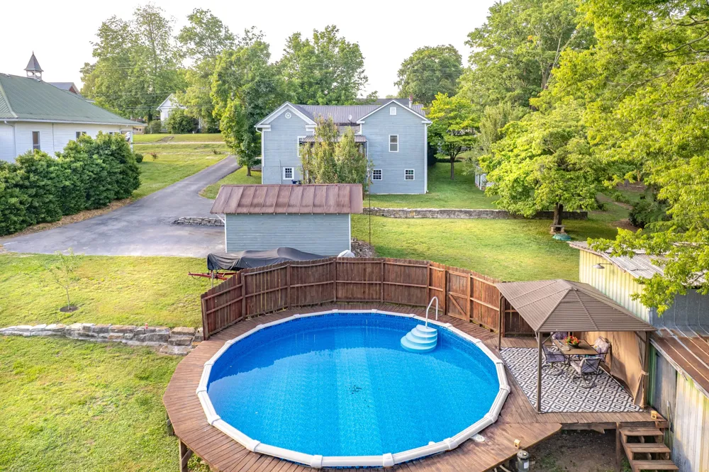 1586 Main St Lynnville, TN 38472