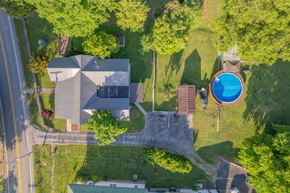 1586 Main St Lynnville, TN 38472