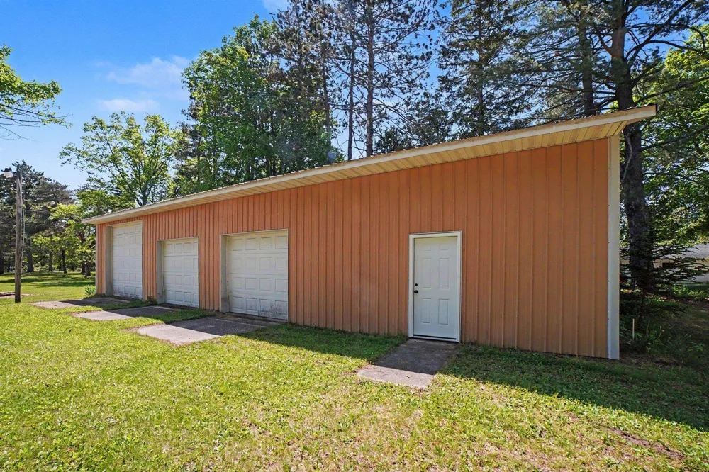 2071 E Ludington Avenue Grant Township, MI 48617