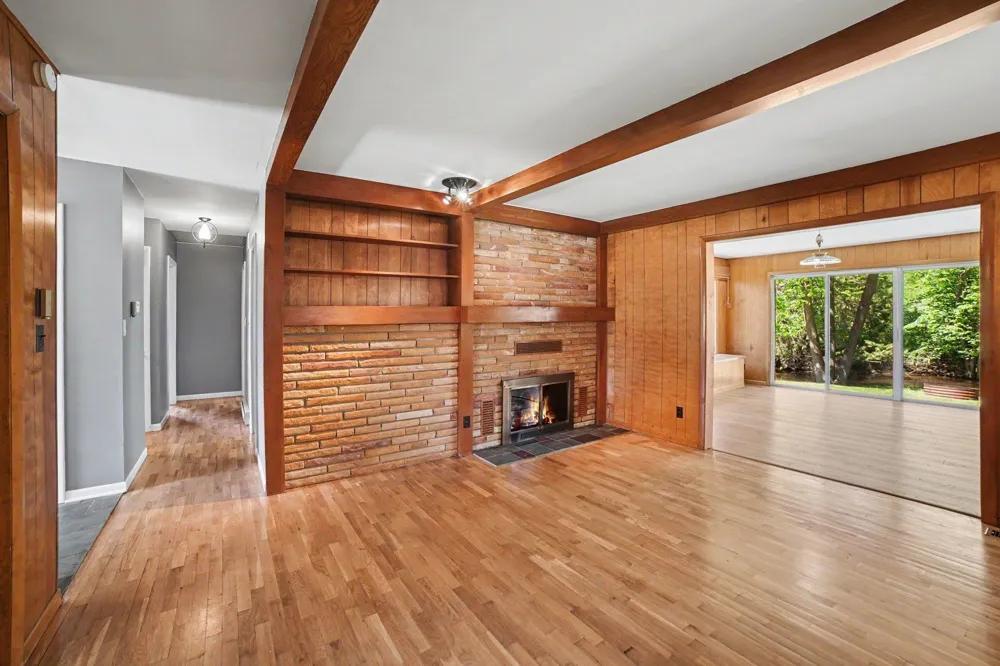 2071 E Ludington Avenue Grant Township, MI 48617