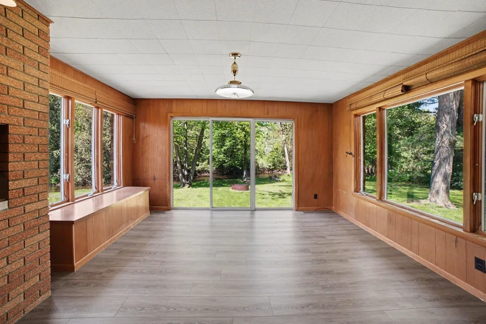2071 E Ludington Avenue Grant Township, MI 48617