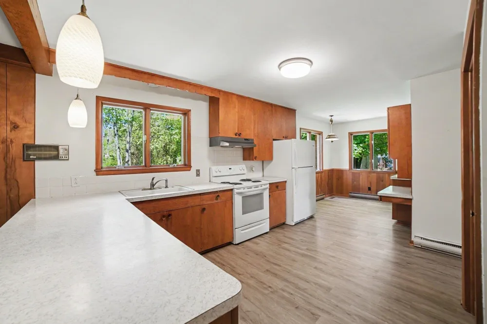 2071 E Ludington Avenue Grant Township, MI 48617