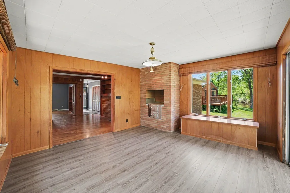 2071 E Ludington Avenue Grant Township, MI 48617