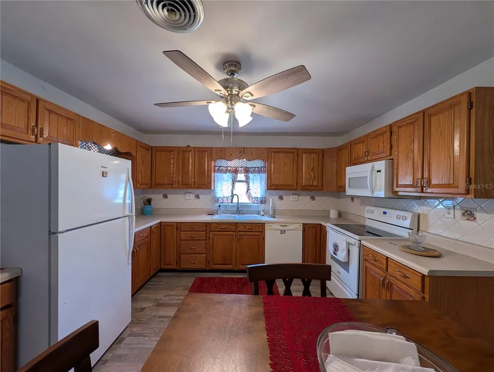 11240 SE 53RD COURT Belleview, FL 34420