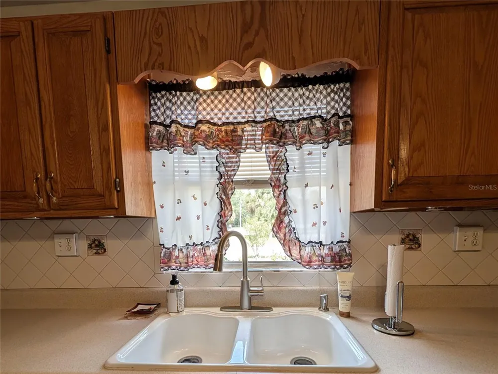 11240 SE 53RD COURT Belleview, FL 34420
