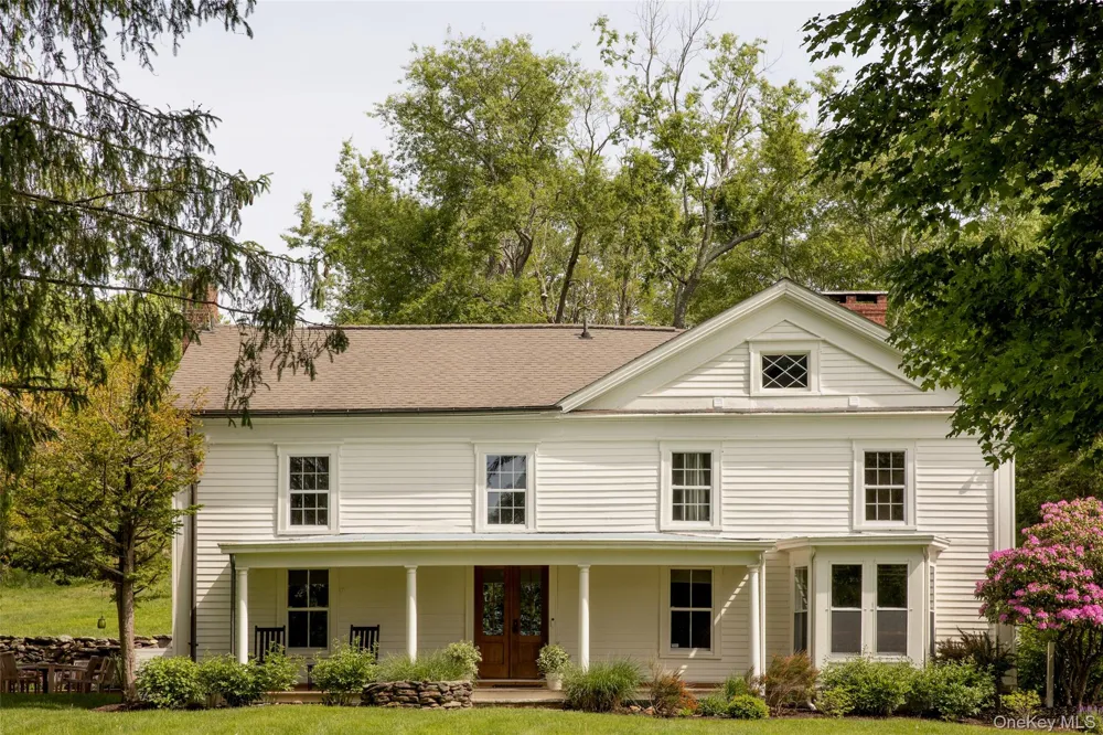 809 QUAKER HILL ROAD Pawling, NY 12564