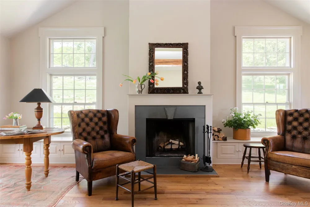 809 QUAKER HILL ROAD Pawling, NY 12564