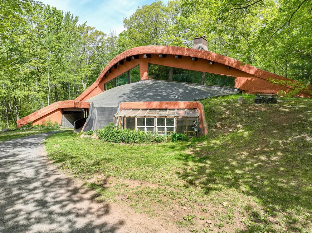 4973 S County Road F Maple, WI 54854