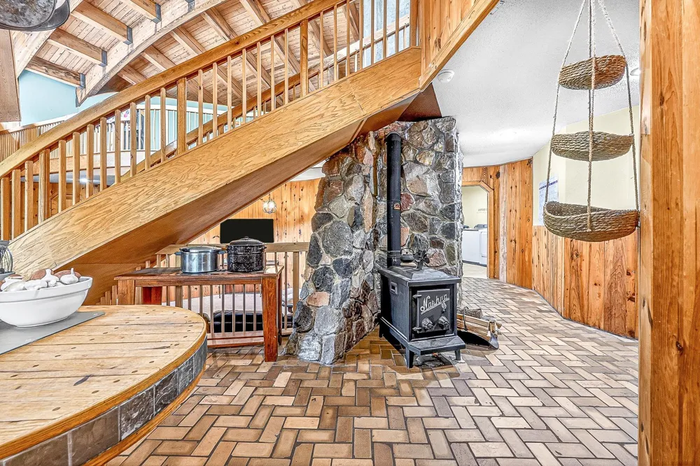 4973 S County Road F Maple, WI 54854