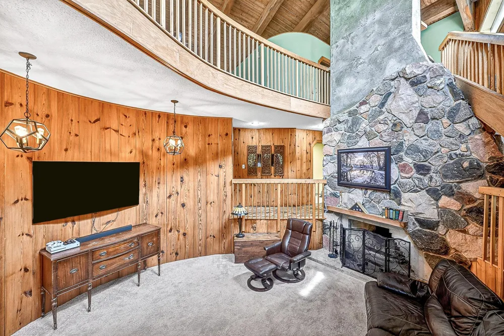 4973 S County Road F Maple, WI 54854