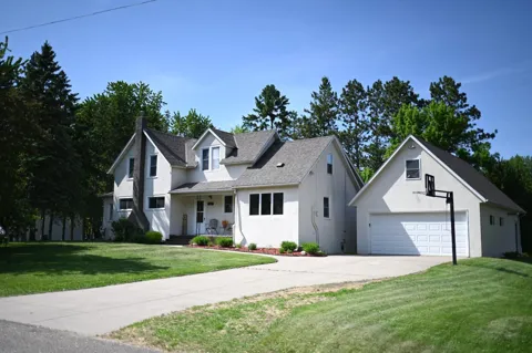 111 E Elm Avenue