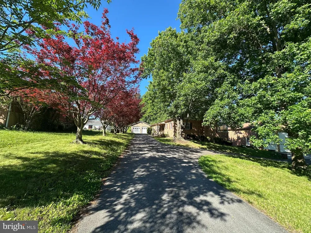 3586 RELIANCE ROAD Middletown, VA 22645