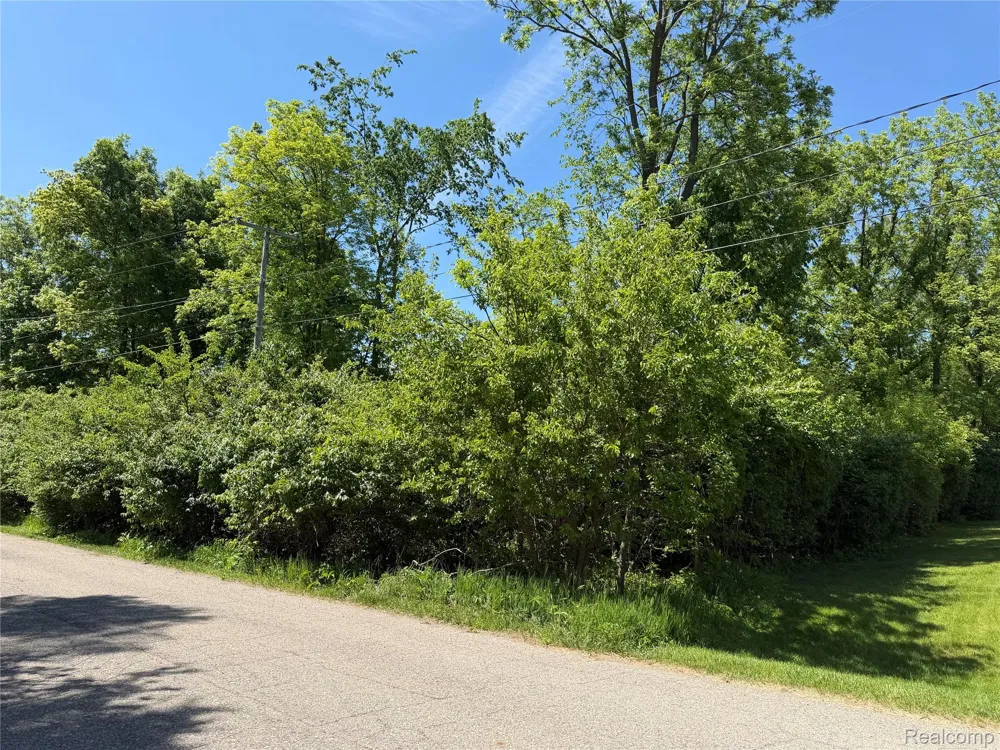Claremont Circle Columbia Township, MI 49230