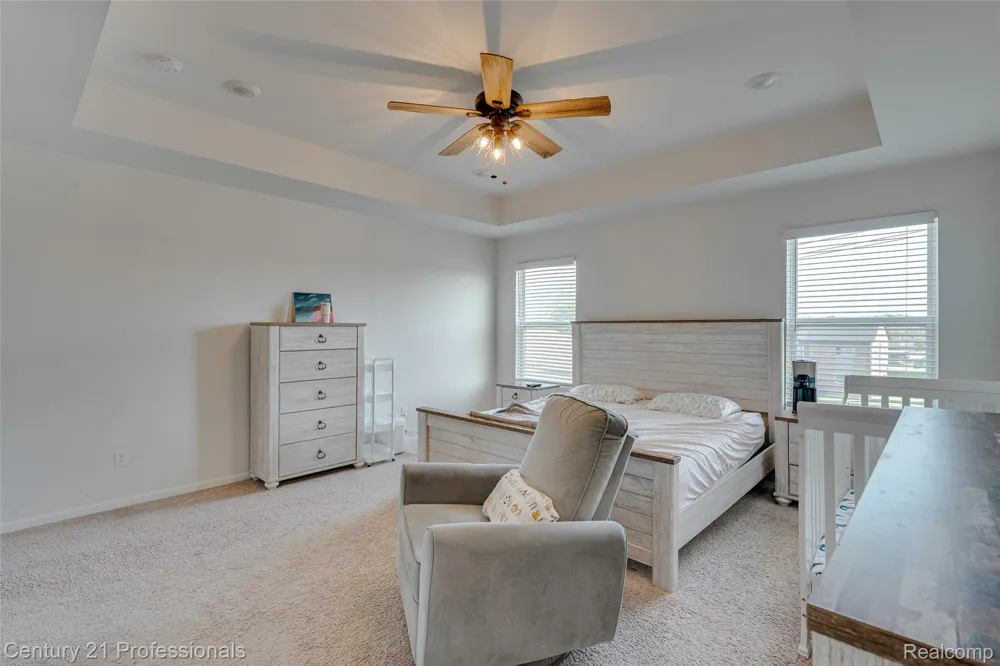 8580 Pioneer Street Washington Township, MI 48094