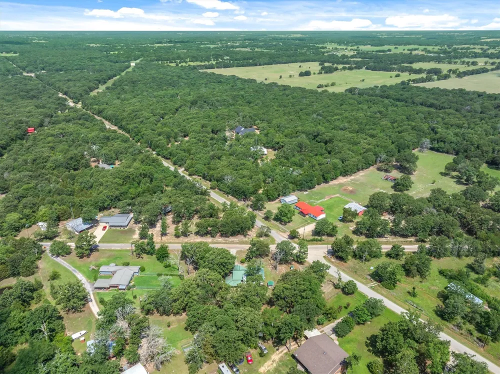 1413 Vz County Road 2414 Canton, TX 75103