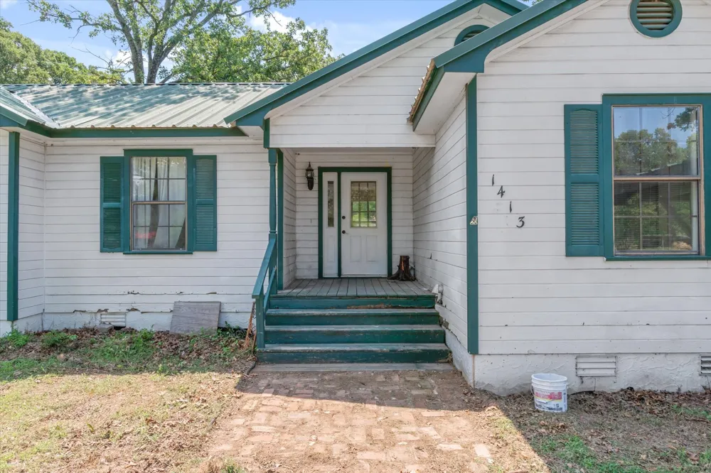 1413 Vz County Road 2414 Canton, TX 75103