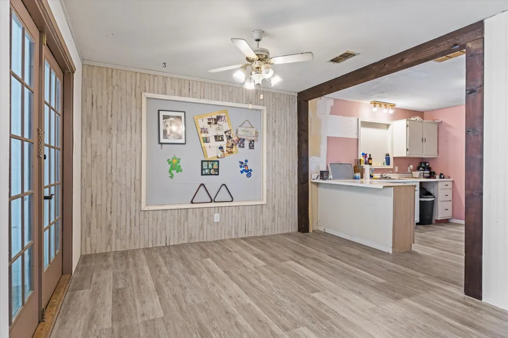 1413 Vz County Road 2414 Canton, TX 75103