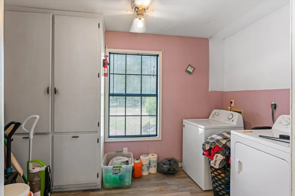 1413 Vz County Road 2414 Canton, TX 75103