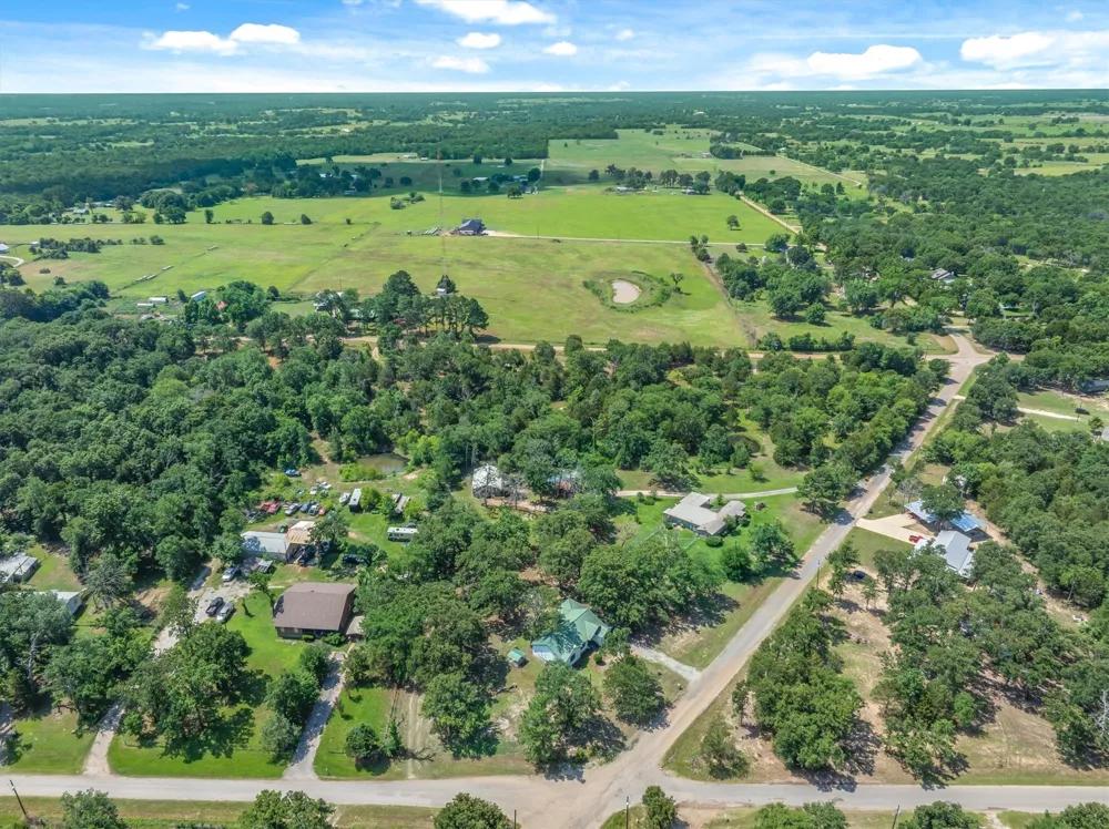 1413 Vz County Road 2414 Canton, TX 75103