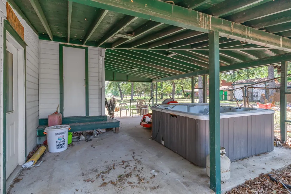 1413 Vz County Road 2414 Canton, TX 75103