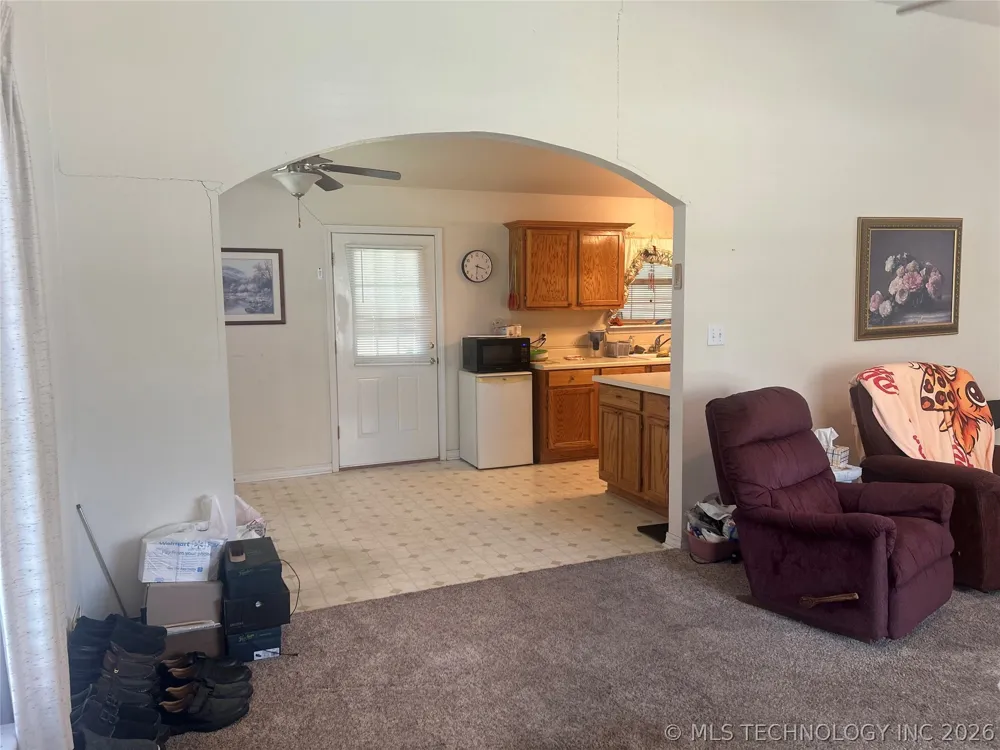 308 4th Davis, OK 73030