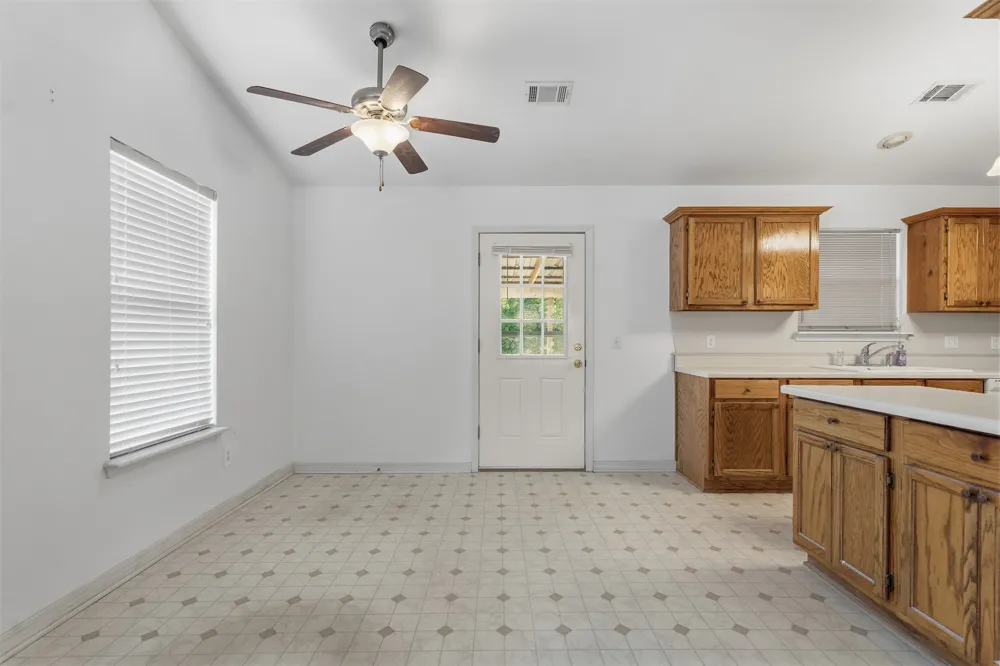 308 4th Davis, OK 73030