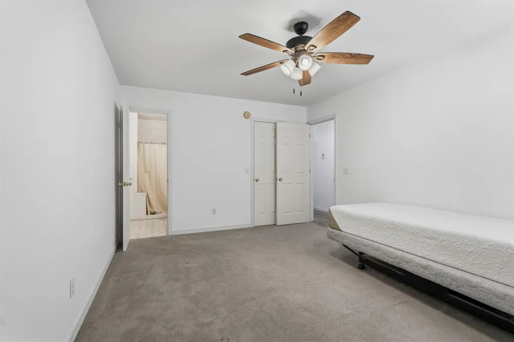 308 4th Davis, OK 73030