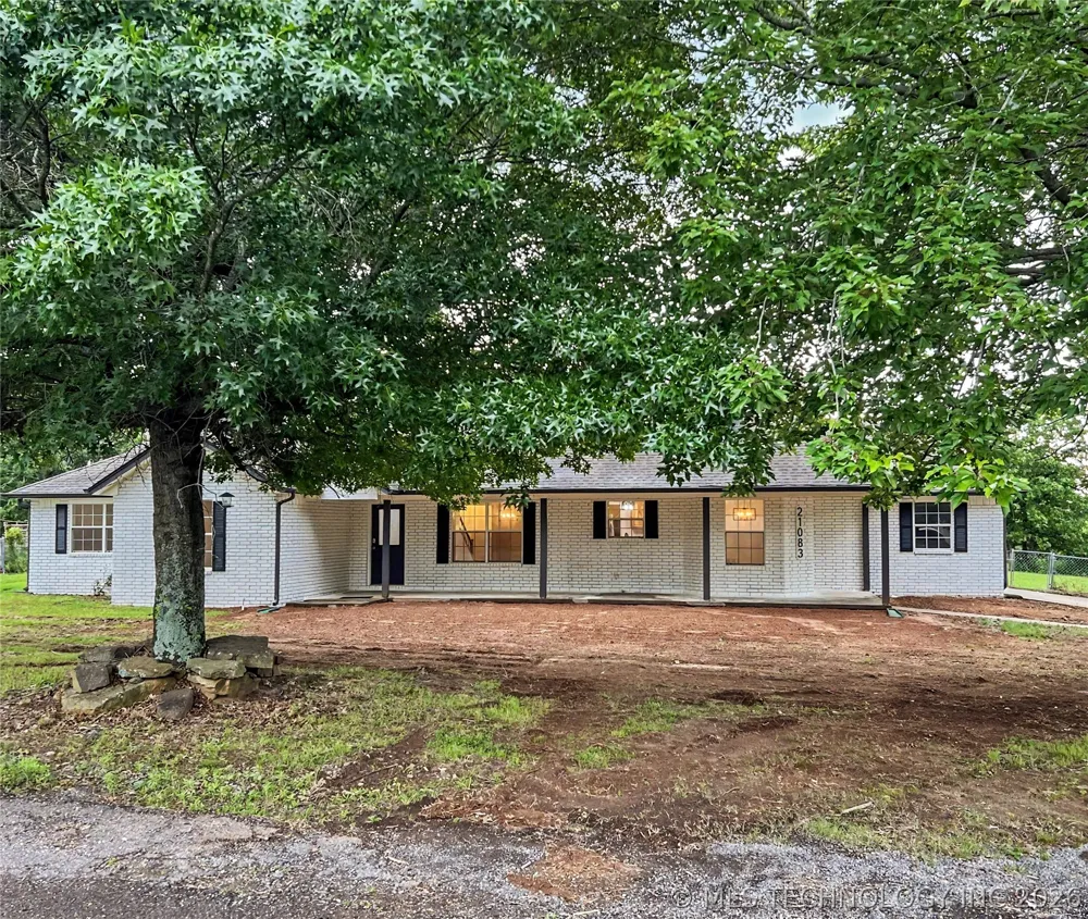 21083 S Forrest Drive Tahlequah, OK 74464