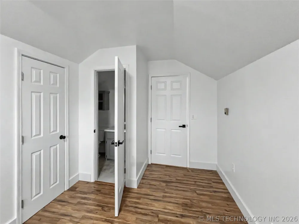 21083 S Forrest Drive Tahlequah, OK 74464