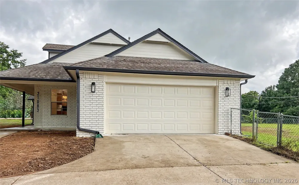 21083 S Forrest Drive Tahlequah, OK 74464