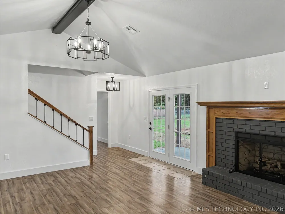 21083 S Forrest Drive Tahlequah, OK 74464