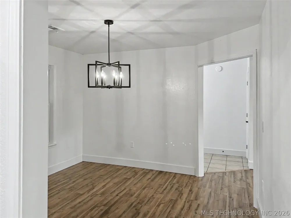 21083 S Forrest Drive Tahlequah, OK 74464